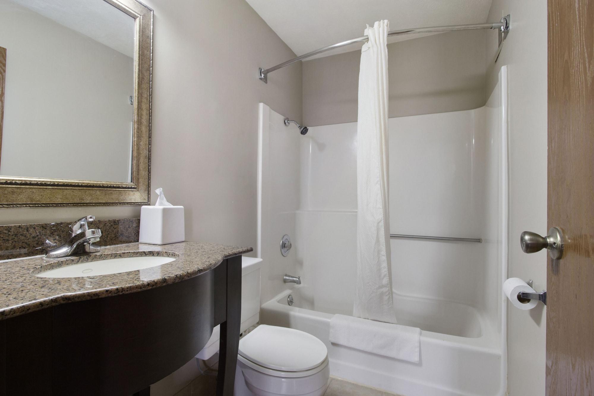 Red Lion Inn & Suites Olathe Kansas City Dış mekan fotoğraf